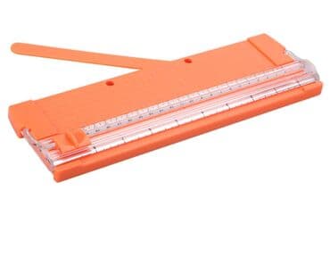 cirkular za secenje drva: Nova tabla za precizno sečenje papira. Putanja noža 22 cm, plus — 3