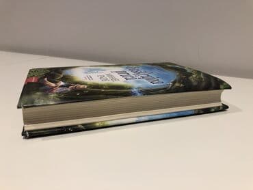 test iz engleskog za 3 razred: Nov roman beskrajna priča, mihael ende tvrdi povez. Knjige se salju — 3