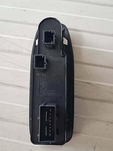 car for se: GLAVNI PANEL PREKIDACA ZA PEUGEOT 208, 2008 OD 2013. DO 2019. GOD — 2