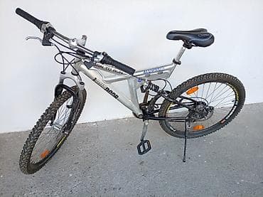 Planinski bicikl sa punim ogibljenjem - Ram: aluminijumski, sa