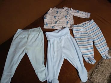 Dečija odeća: Paket: Trenerke, Majice, Unisex, uzrast: do 3 meseca — 1