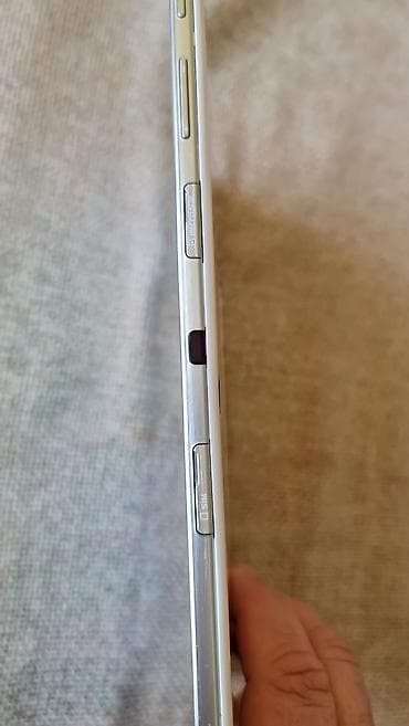 auto multimedija i navigacija: Samsung Galaxy Tab 3 10.1 (GT-P5200) – 10.1” tablet sa 4G - Ekran — 3