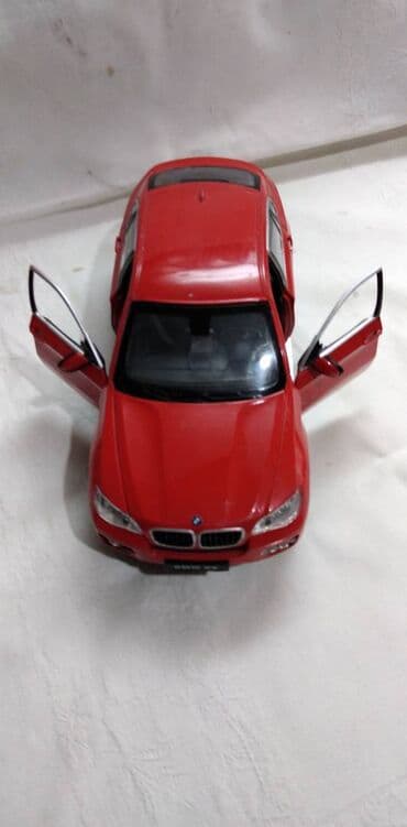 harry potter vt401 k: Rastar BMW X6, malo izgreban,ostecano p.staklo — 2