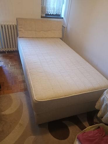 cena ormara forma ideale: Krevet samac. Simpo sa kvalitnim dušekom.Krevet dimenzija — 1