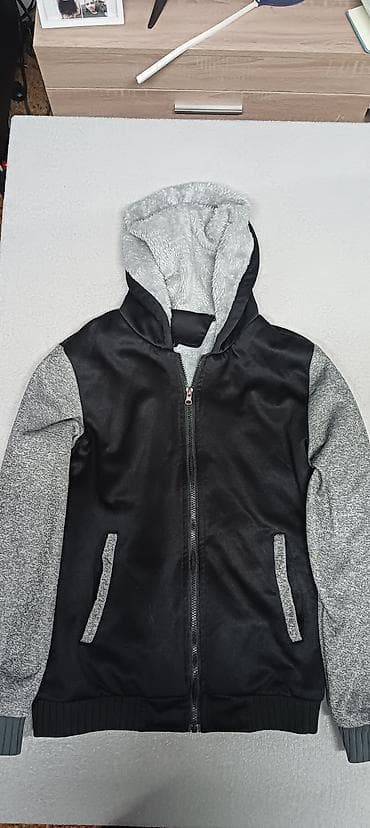 mcloud jakne: Topla dukserica/jakna sa kapuljačom - Model: sportsko-casual zip — 2