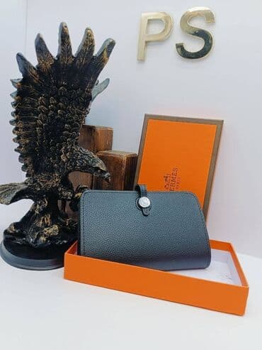 e cigarete beograd: Elegantna torbica, Materijal: Koža, Lakovana koža — 3