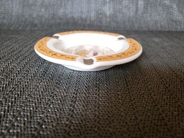 porcelanske solje za caj: Pepeljara, bоја - Šareno, Novo — 5