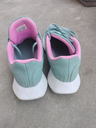 papuce sa prirodnim krznom: Reebok, 38.5, bоја - Zelena — 3