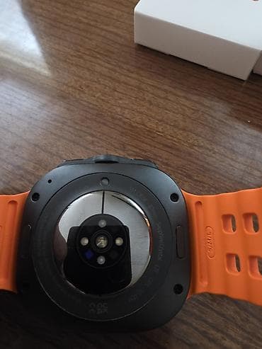 poedagar satovi cena: Samsung Galaxy Watch Ultra (47 mm) – narandžasti sportski kaiš - — 5
