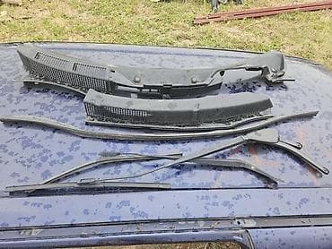 PLASTIKA ISPOD BRISACA ZA RENAULT SCENIC ZA 2006. GOD na lalafo.rs PLASTIKA ISPOD BRISACA ZA RENAULT SCENIC ZA 2006. GOD