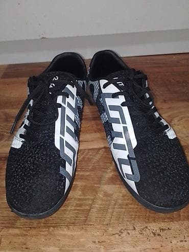 patike za vodu deichmann: Patike za fudbal broj 42 su u odlicnom stanju sa veoma sitnim — 7