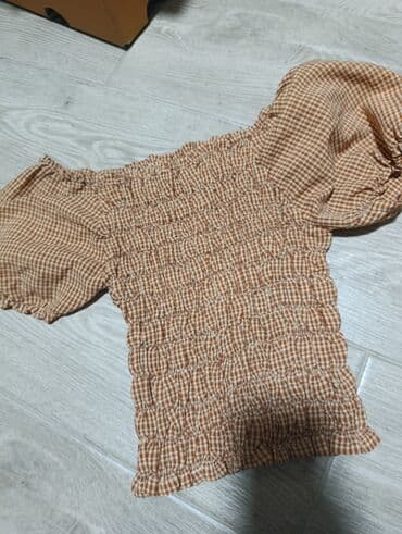 Dukserice: Majica s — 1