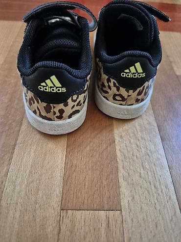 replay patike kopija: Dečije patike adidas sa životinjskim (leopard) printom i crnim — 2