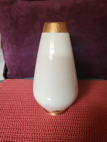 dormeo jastuk i cebe za decu: Vaza nova Alka porcelan,zlato 1938 do 1958g. Bavaria. Nova — 4