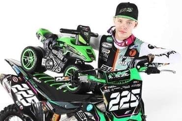 papuce sa platformom: KAWASAKI VELIKI SAMO 6799 din KAWASAKI MOTOR GURALICA NAJBOLJA — 1