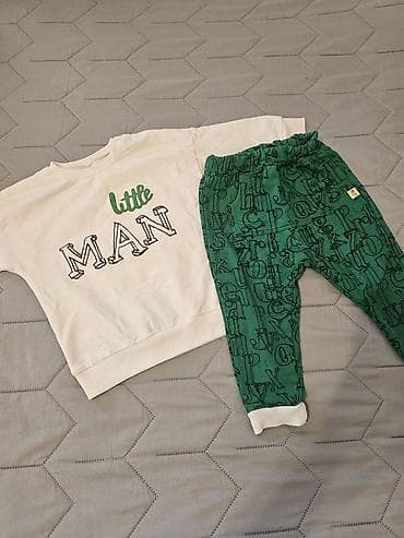 teksas jakne za devojcice: 400 din jedna trenerka, velicina 86Komplet trenerkica za dečaka – 2 — 4