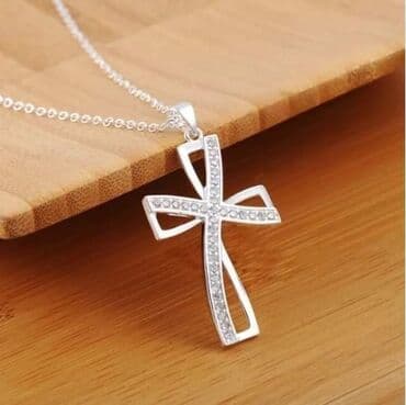 srebrna ogrlica sa krsticem: 1200 — 8