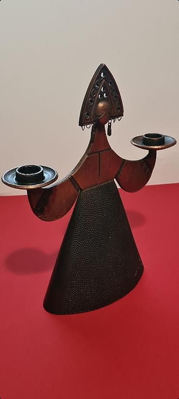 ☆ Na prodaju starinski ruski svećnjak u obliku žene koja nosi na lalafo.rs ☆ Na prodaju starinski ruski svećnjak u obliku žene koja nosi