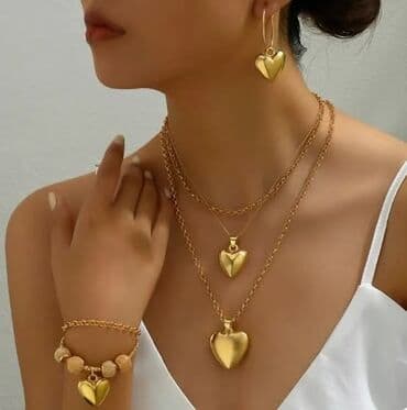 Jewellery: 1700 — 17
