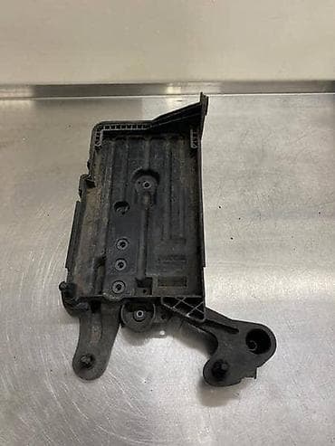 aparat za nitne: NOSAC AKUMULATORA ZA VOLKSWAGEN PASSAT B8 | Nosac akumulatora za — 1
