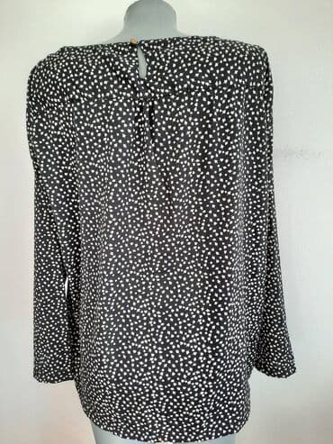 Tunika Tex 46 cena 650 poliester sirina ramena 42 siina grudi 65 — 2