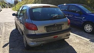 auto otpad vranje: GEPEK VRATA ZA PEUGEOT 206 | Delovi Peugeot 206 i otkup vozila za — 3