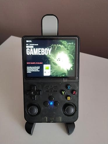 igrice za ps1: Retro Konzola R36S / +2100 igrica / 64GB kartica Ekran: 3.5" IPS LCD — 3