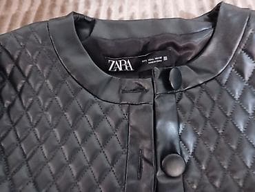 obuca zara: Zara ženska jakna – crna, prošivena - Model: kratka jakna bez kragne — 5