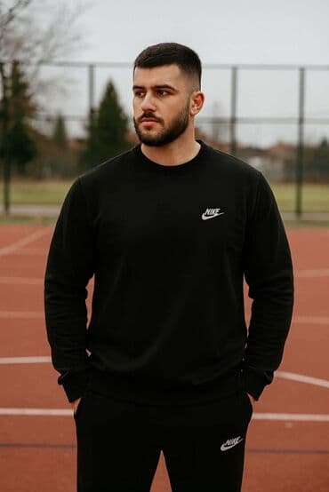 Kape i aksesoari: 💥Muški duks – klasičan kroj, okrugli izrez

Pamuk s do 2xl
1900 din — 2