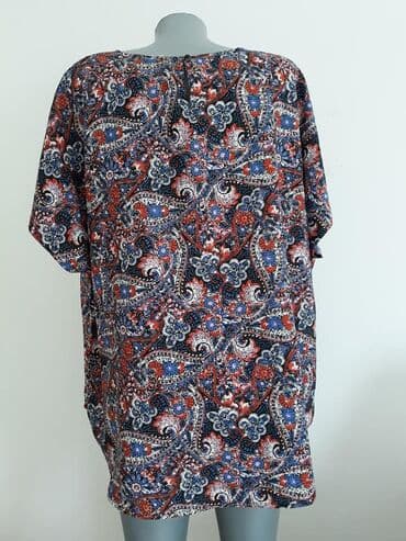 Tunika Austrija 50 cena 800 poliester sirina ramena 50 sirina grudi 70 — 3