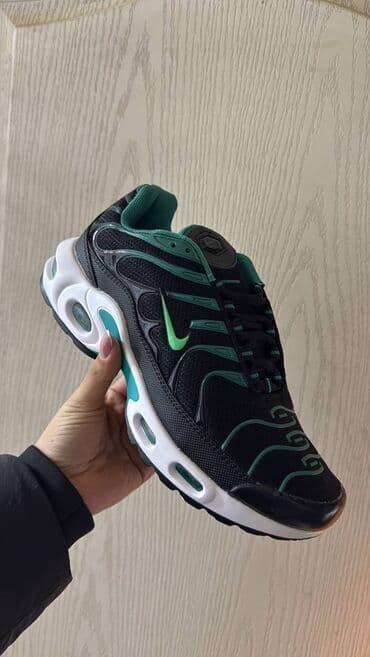 nike react zenske patike: Trainers, size - 46 — 13