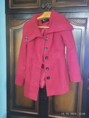 Women's Clothing: L, Single-colored, With lining — 2