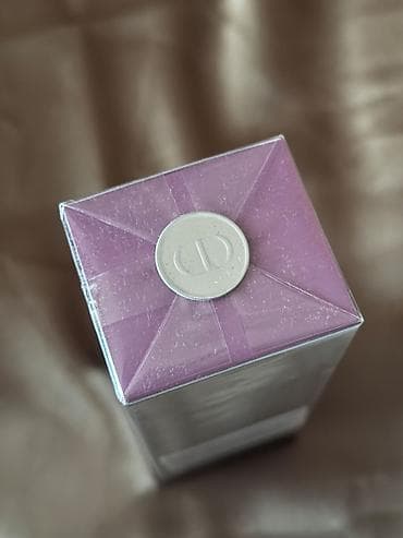 opise: Dior Addict Purple Glow Eau de Parfum, original, 100 ml, neotpakovan u — 5