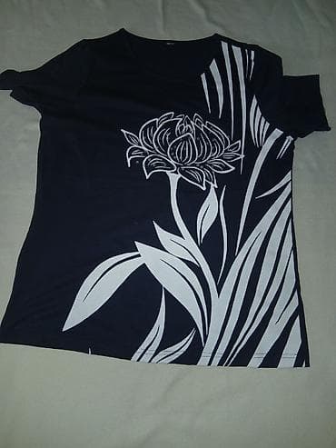 pull and bear nis: Ženske bluze/majice – set od 4 različita modela 1) Bluza sa paisley — 3
