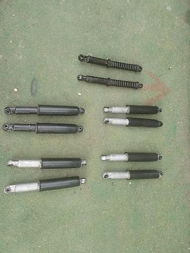 grejalica za auto: Amortizeri za automatik a3 
potpuno ispravni
1000 dinara par — 7