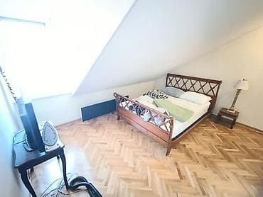 Za sve informacije nazvati.Jednosoban potkrovni stan sa kompletnim