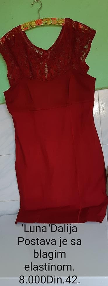 Women's Footwear: Haljina “Luna” – model Dalija - Elegantna čipkana haljina u dubokoj — 1