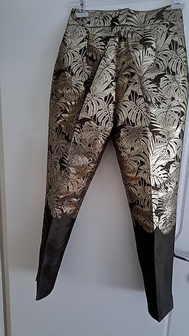 rezeda zelena boja: Mona ženske pantalone Maslinasto zelene sa zlatnim, elegantne — 2