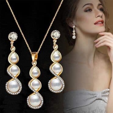 jimmy choo set: Cena: 1300din — 2