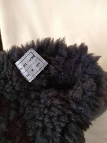 Venčanice i aksesoari: Čizme, UGG, 38 — 2