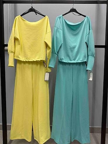 doca stella: Ženski komplet - Model: dvoslojni komplet sa opuštenom, kratkom — 2