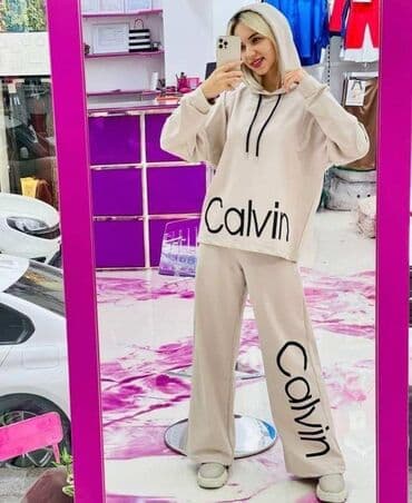 ženske komplet trenerke: S,m,l,xl
3500 — 1