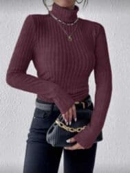 Kompleti, Kombinezoni: Rolke
Cena 1300
Unu vel.
V/095 — 1