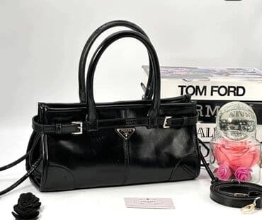 guci torbe: Torba 
Cena 2600 dinara 
ba — 2