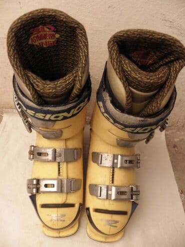 znacke otkup beograd: Ski pancerice Rossignol, br.37(284), 24,5 cm.1 cipela naprsla na 2 — 1