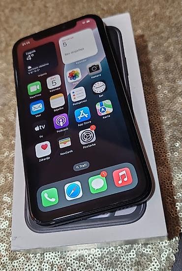 Video igre i konzole: Apple iPhone iPhone Xr, Crn, Face ID — 10