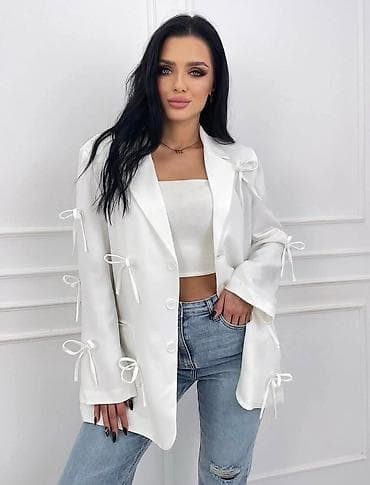 ulošci za pete: Ženski blazer sa mašnicama – model 87015 - Kroj: ravna, blago — 2