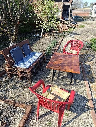 postolje za stolicu: Vrtni set za sedenje – sto + klupa od paleta + 2 plastične stolice - — 3