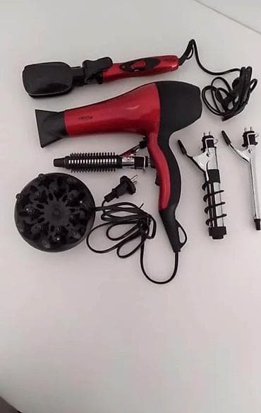 Fen + pegla za kosu Garancija 2 godine. Snaga: 2500 W; Napon: 230 V;