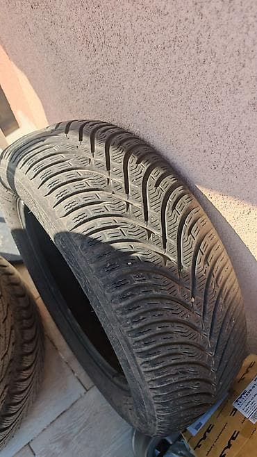 shark antena za auto: Gume kleber zimske vozene jednu sezonu odlicna sara mogu jos dugo — 1
